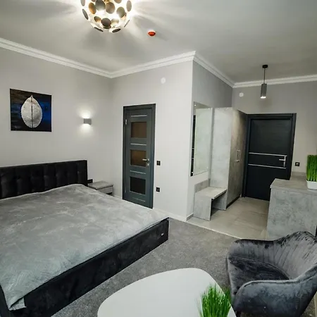 кайзервальд Hotel Karpaty